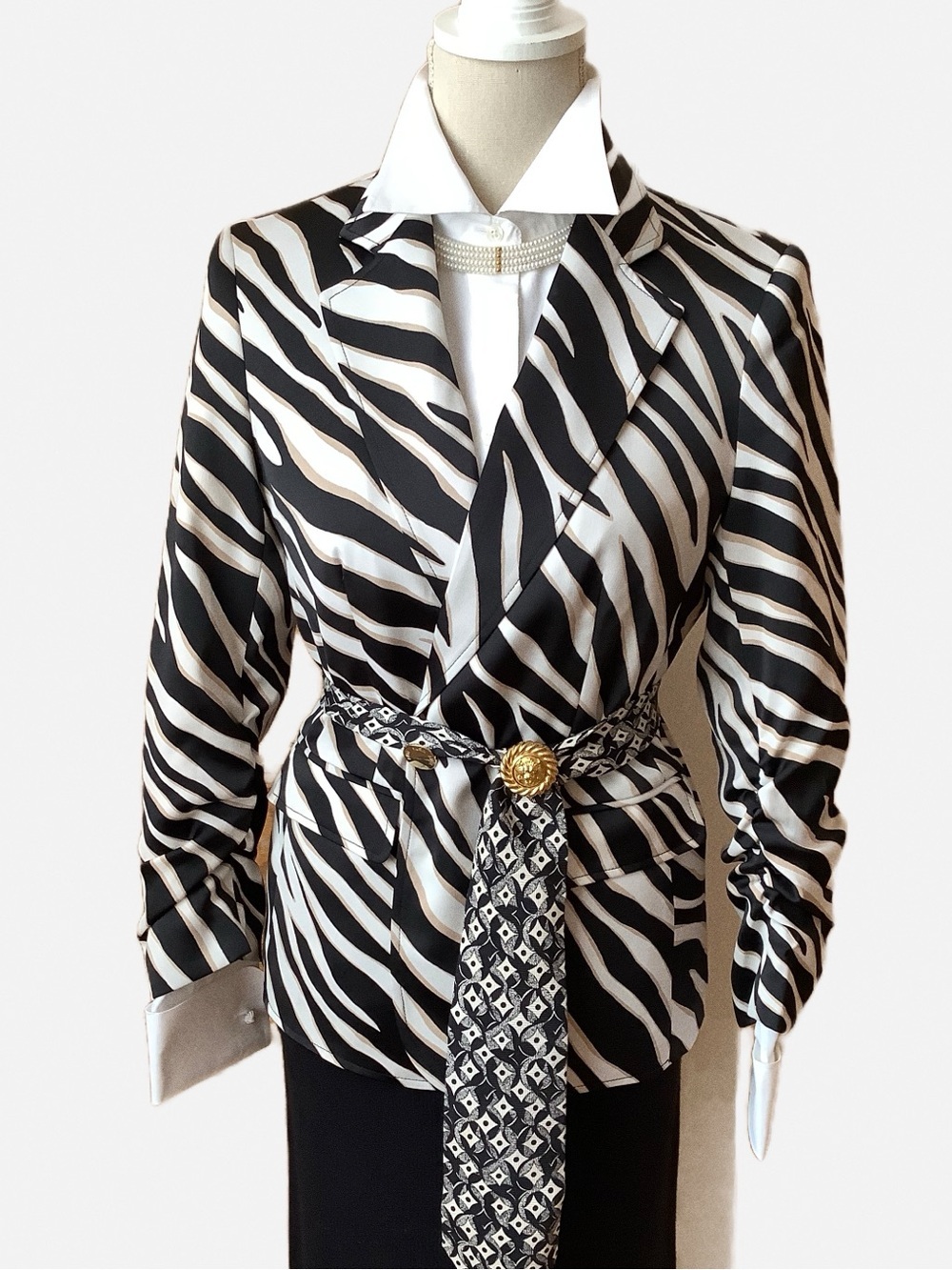 ANNE KLEIN Zebra Print Tailored Blazer Ruched Sleeve Jacket Small S